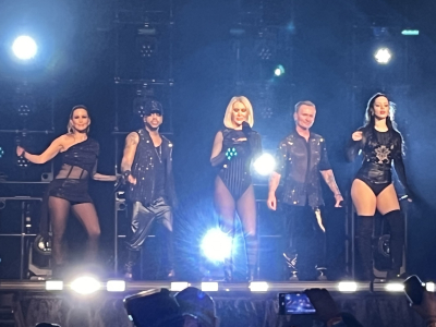 [url=https://www.instagram.com/rtmcfadden/]Credit[/url]
