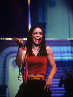 Keywords: Tina Barrett;Tour