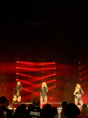 [url=https://www.instagram.com/hugocge/]Credit[/url] 
Keywords: Band;Tour