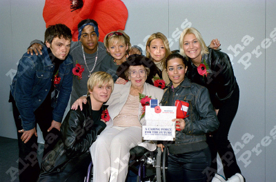 Keywords: S Club 7;Band;Group