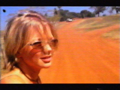 030.jpg