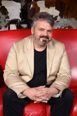 couch_paul.jpg